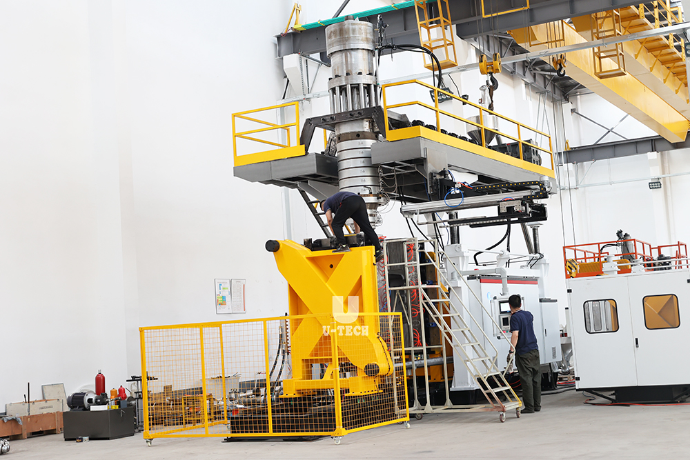 Automatic fuel tank making blow molding moulding machine Buy fuel